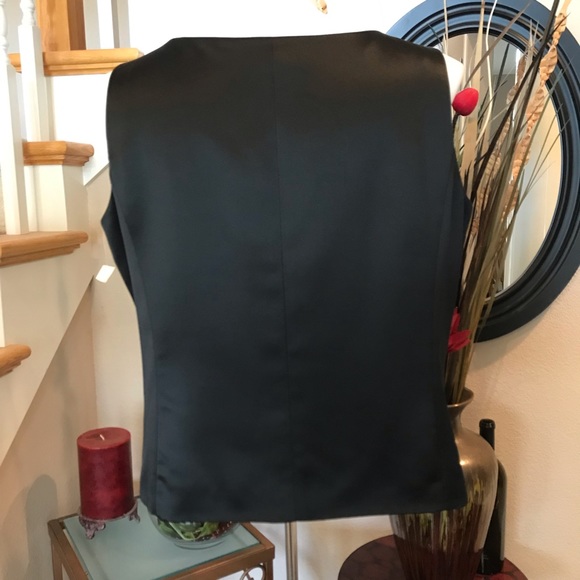 Free with Purchase of Vince Camuto - Picture 4 of 7